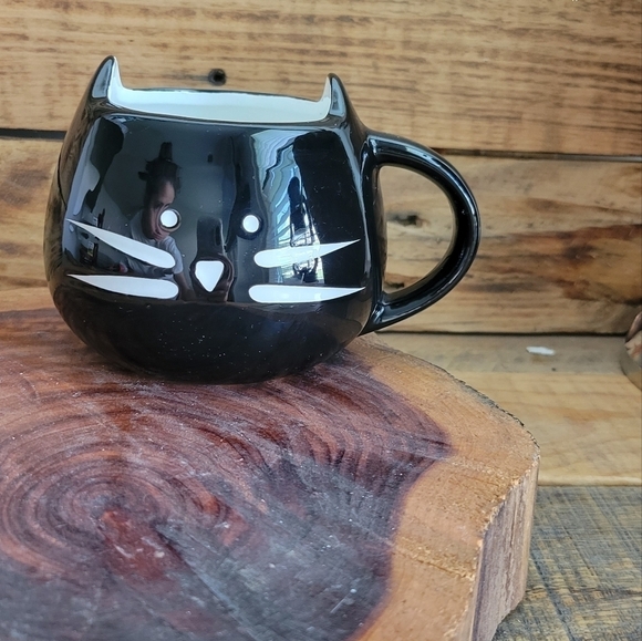 Coffe‎ or tea kitten's mug  white and black. - Picture 3 of 9